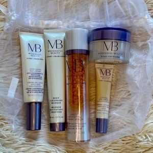 MB Cindy Crawford meaningful beautiful skin set melon serum  eye cream  retinol